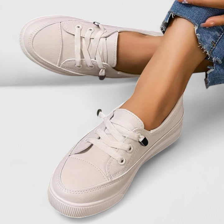 Mesh-Blend Orthopedic Shoes with a Light Supportive Fit