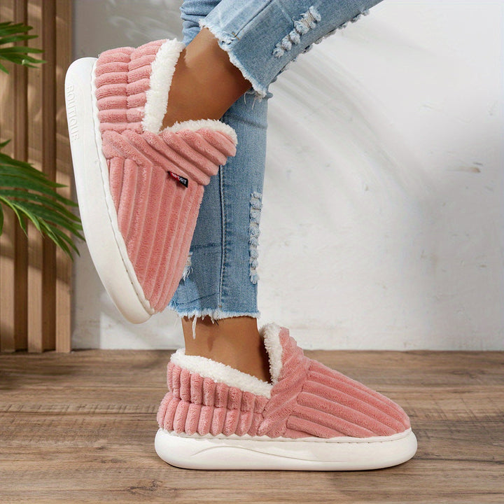 Michaela™ | The CozyStep Plush Slippers