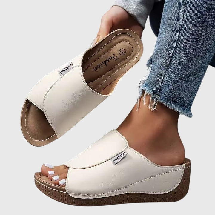 Clara | Orthopedic Sandals
