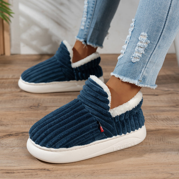 Michaela™ | The CozyStep Plush Slippers
